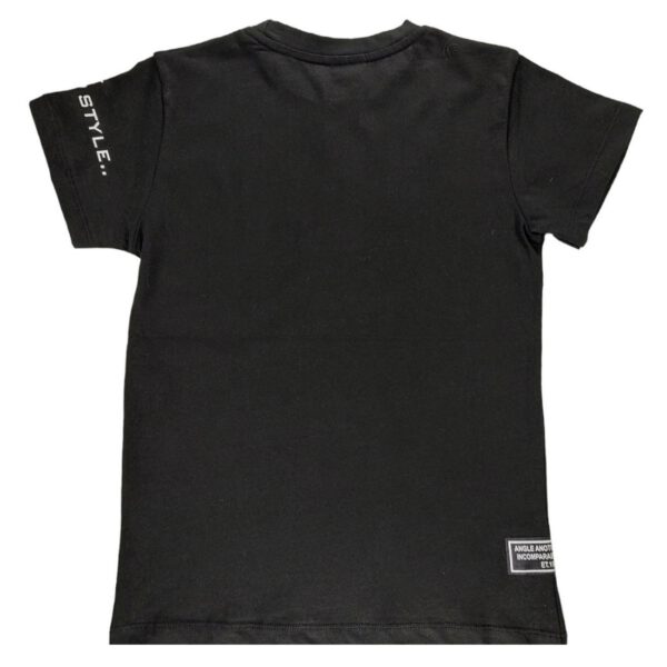 bluzka t shirt chlopieca czarna z krotkim rekawem z aplikacja i napisami z przodu rozmiary 116 128 tyl